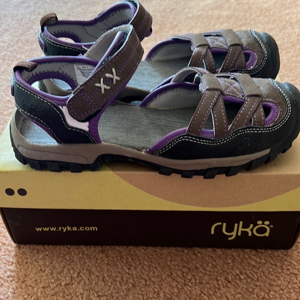 Never Worn - Ryka Water/Athletic Shoe | Size 7